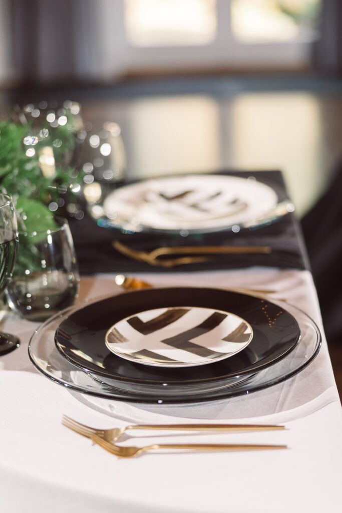 black and white rental dinnerware