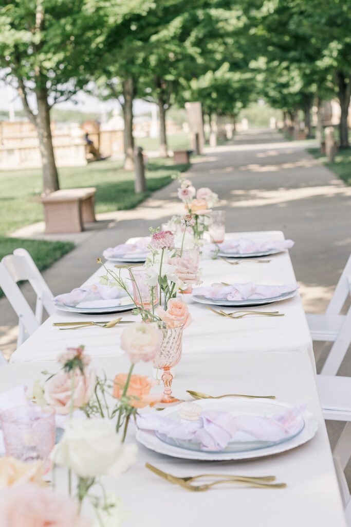 outdoor wedding reception guest table