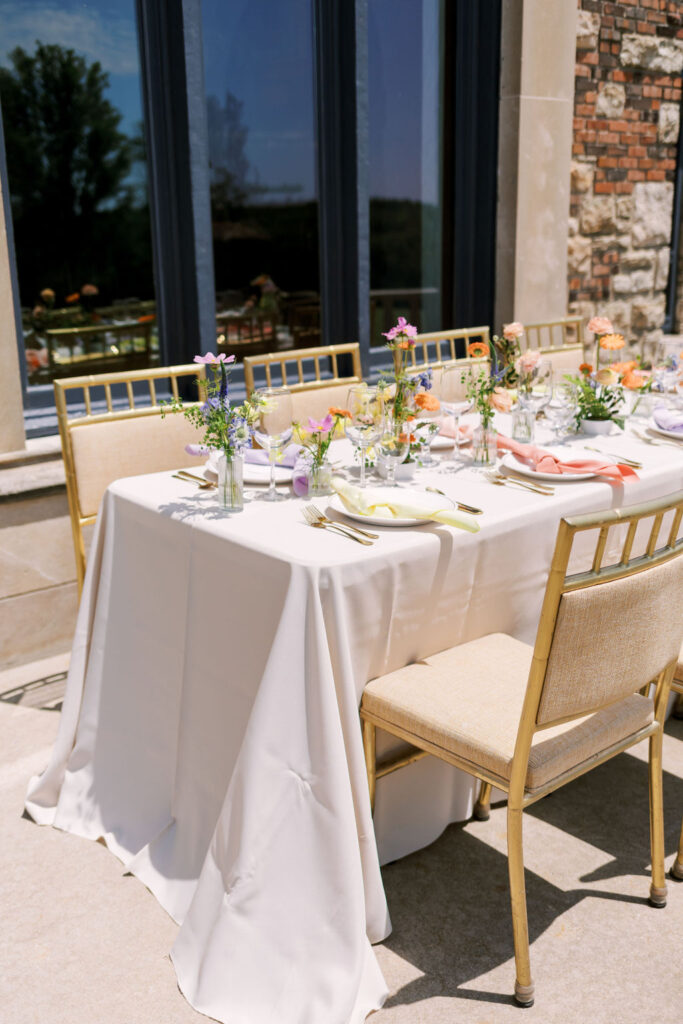 outdoor wedding reception at Oakwood Country Club