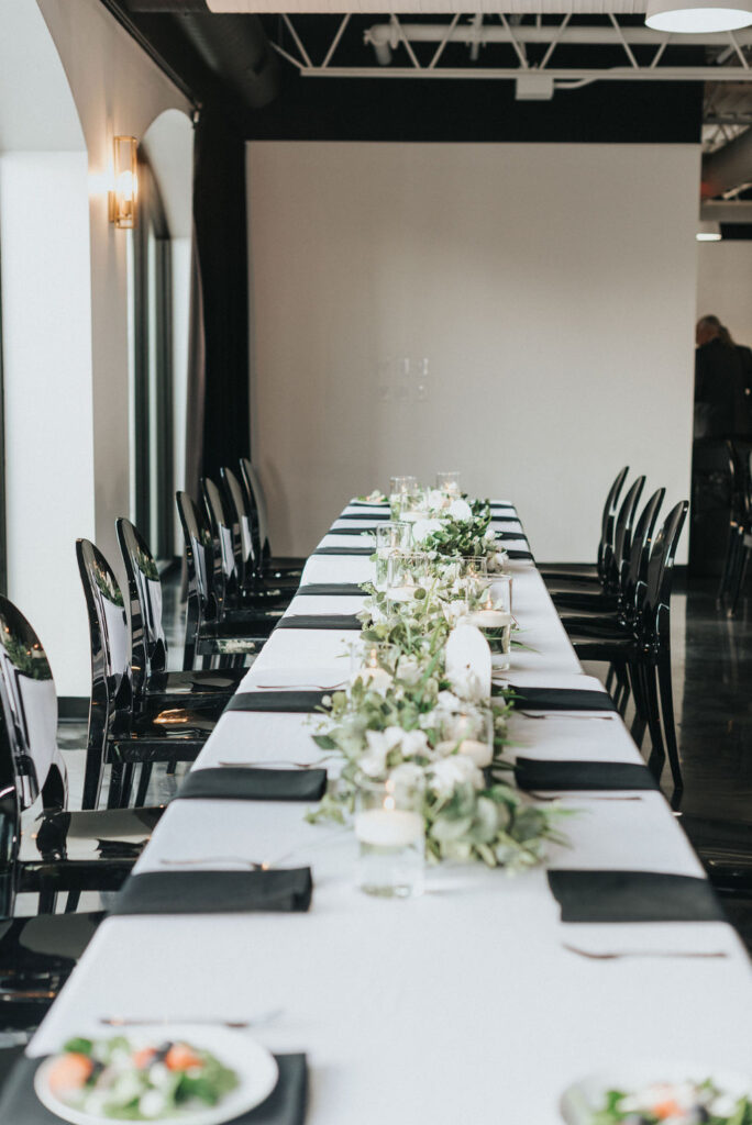 modern Kansas City wedding reception head table at The Maverick