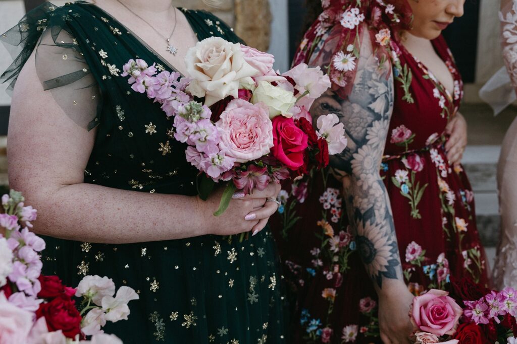 bridesmaids at Oakwood Country Club wedding