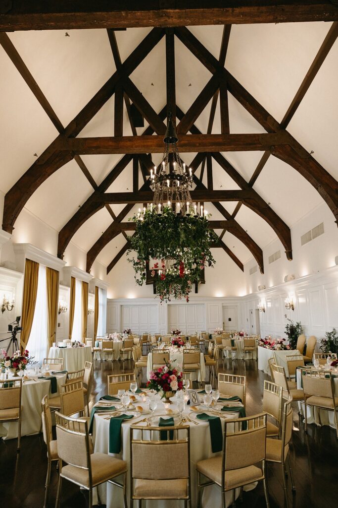 hanging florals at Oakwood Country Club wedding reception