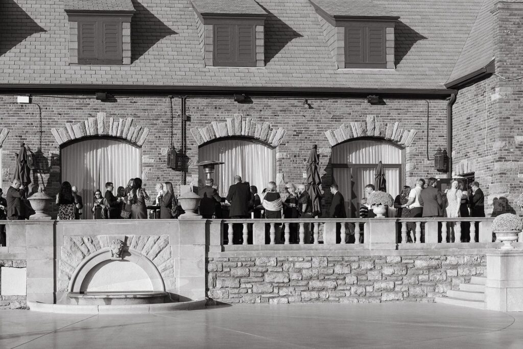 cocktail hour on Oakwood Country Club's patio