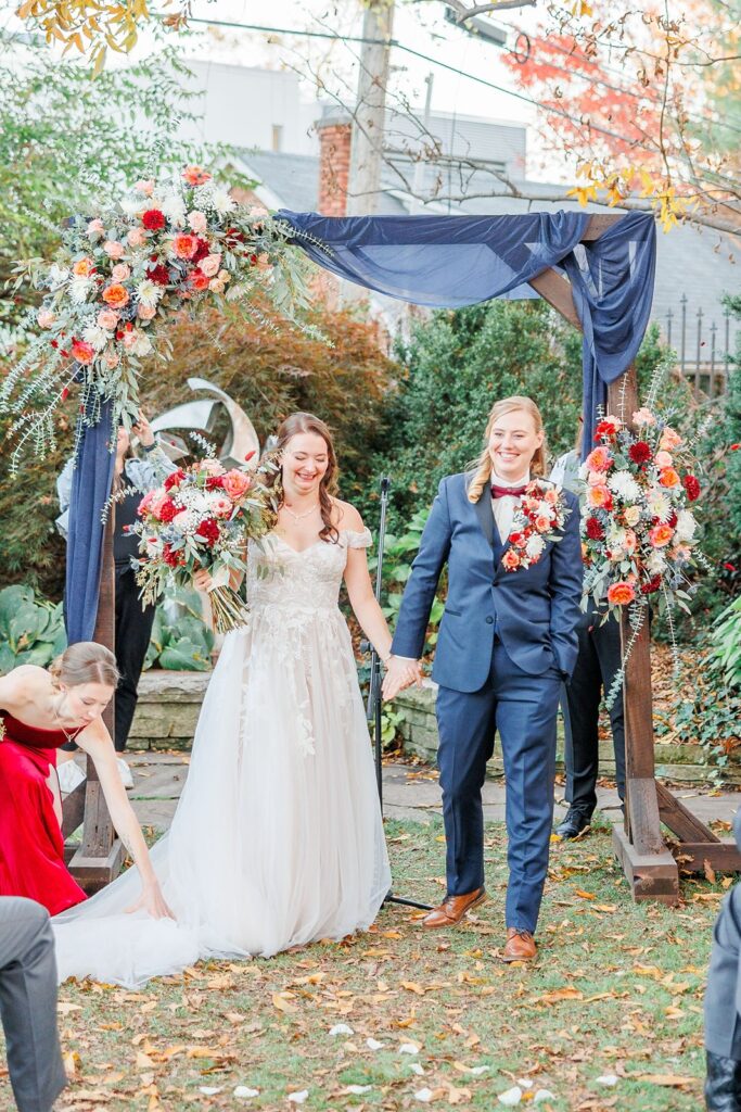 backyard wedding ceremony at The Simpson House