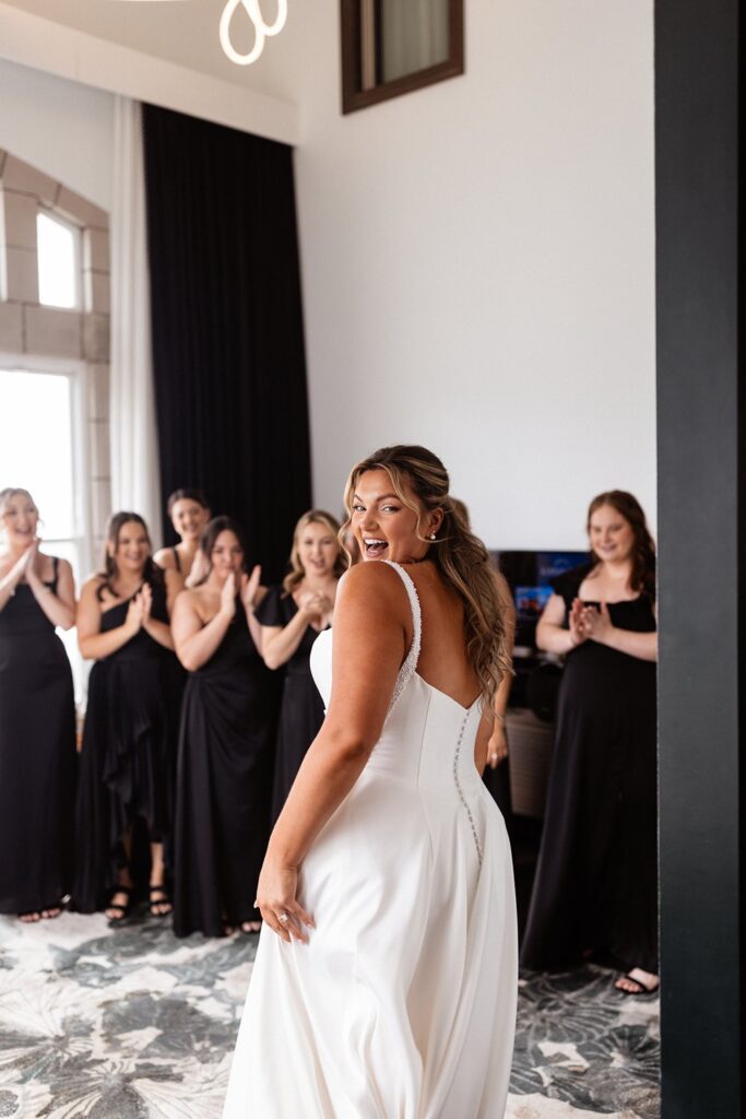 bridesmaids first look at Hotel KC