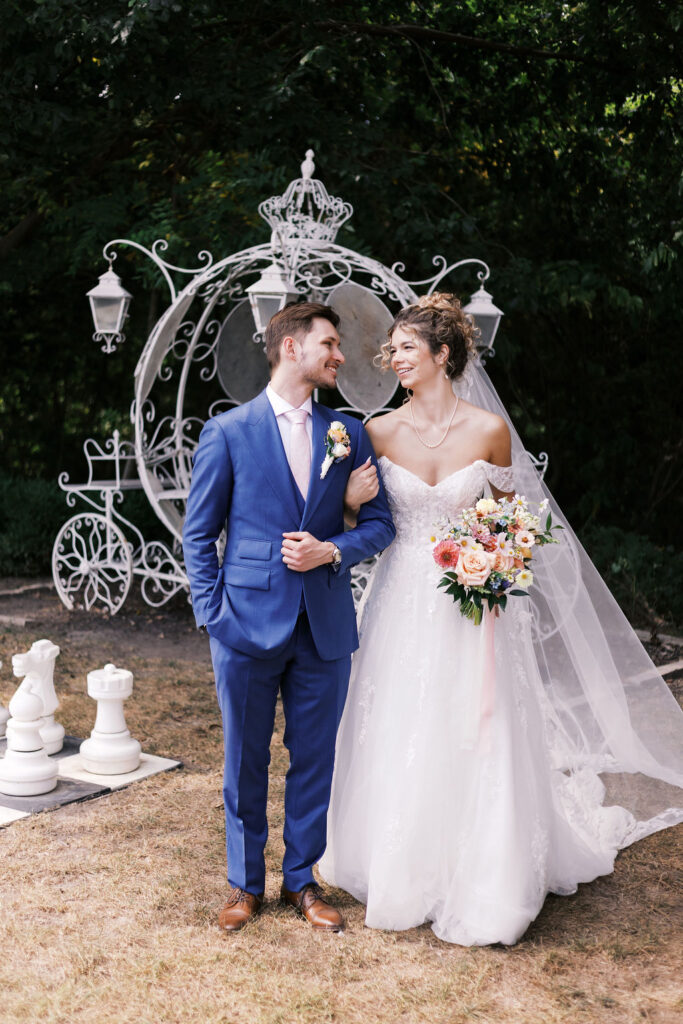 couples' portrait in the garden at countryside chalet