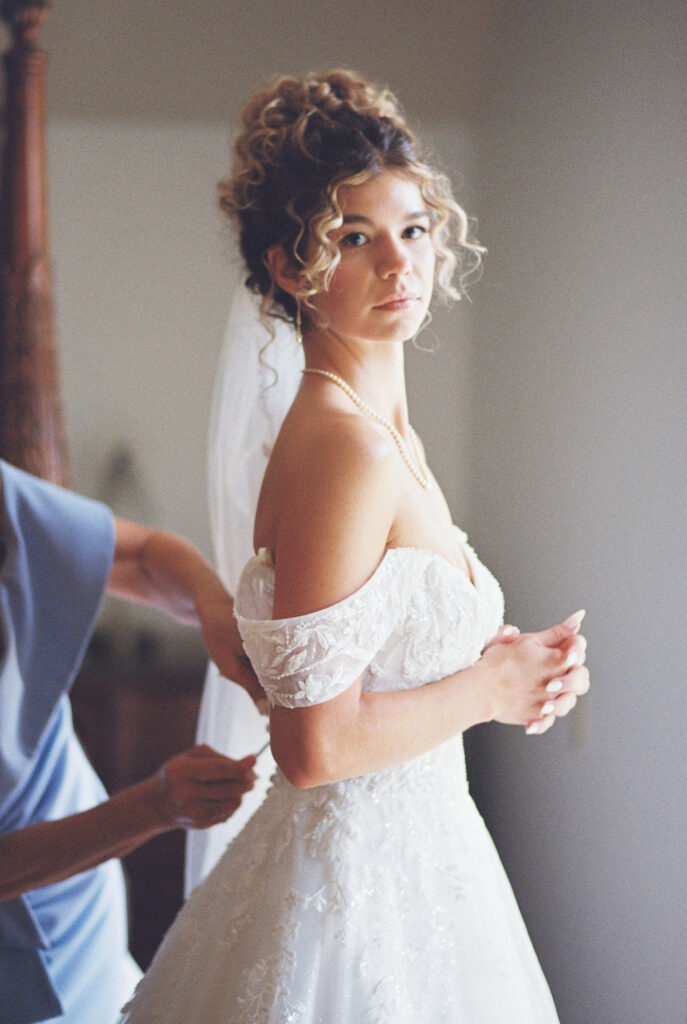 bride getting ready at countryside chalet