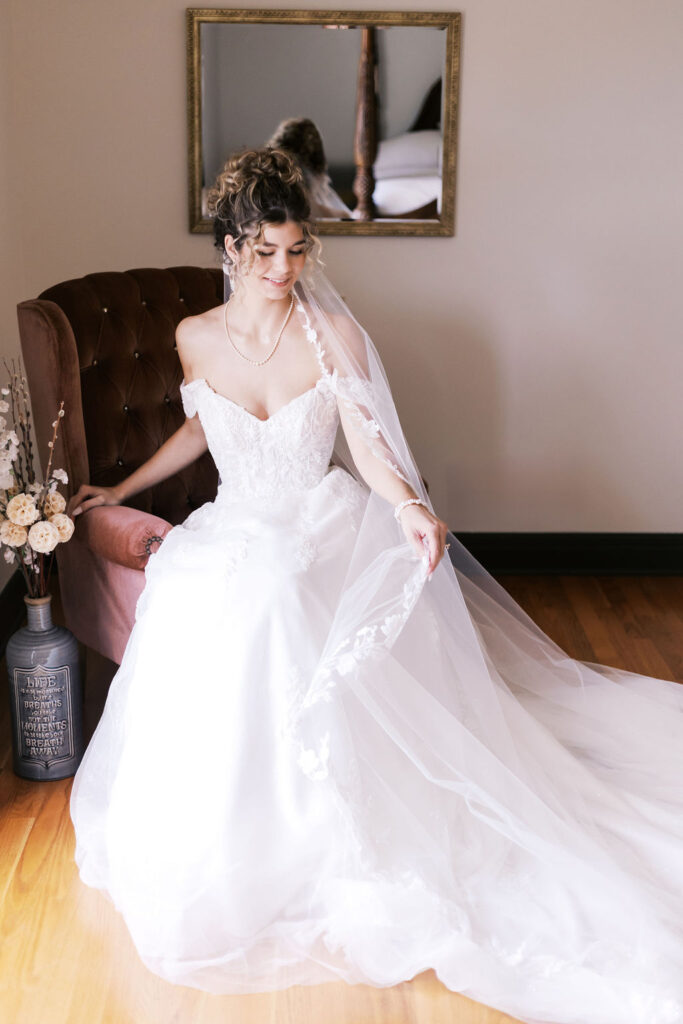 bridal portraits in the chalet at countryside chalet