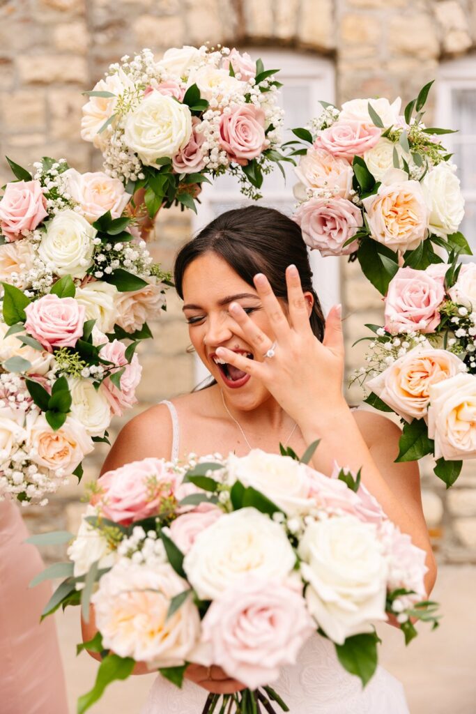 bridal portraits outside of Stone Manor