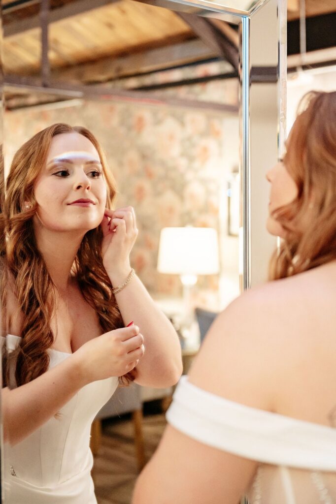 bride getting ready at Mission Theatre